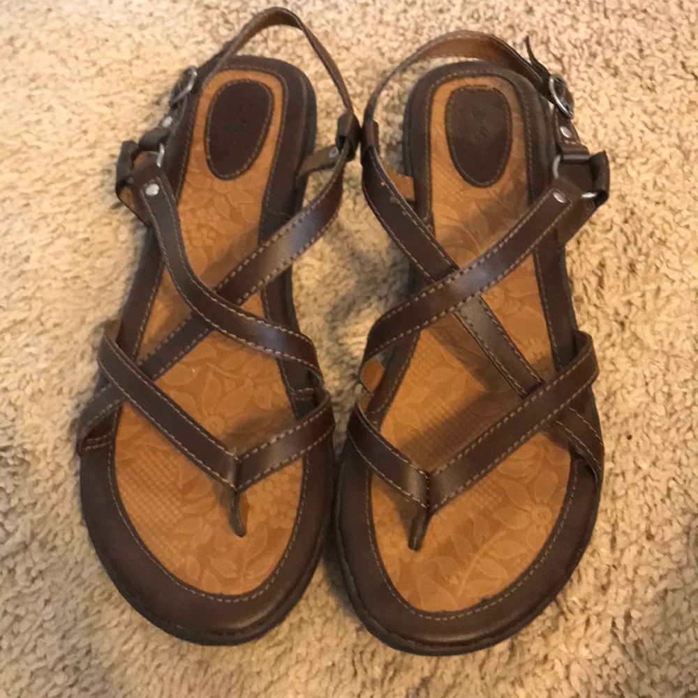 NWOT b.o.c. Brown sandals. Ready for spring!